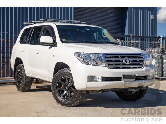 4/2008 Toyota Landcruiser Sahara (4x4) VDJ200R 4D Wagon Blizzard White Twin Turbo Diesel V8 4.5L