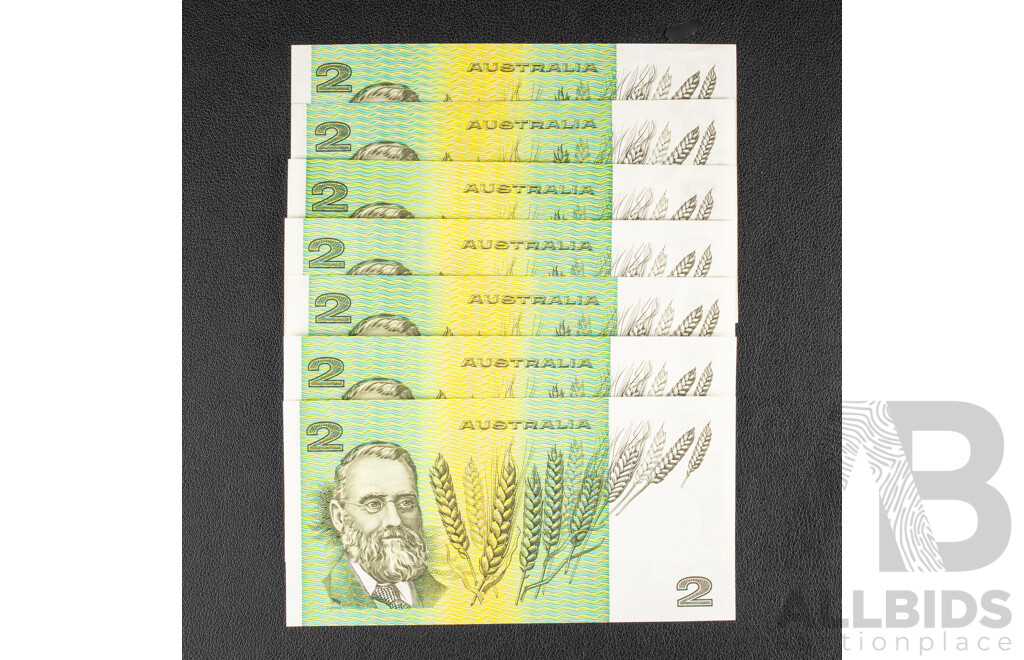 Seven Australian 1985 Two Dollar Notes Johnston/Fraser, Including Two Consecutive LPK 951039 - LPK 951040