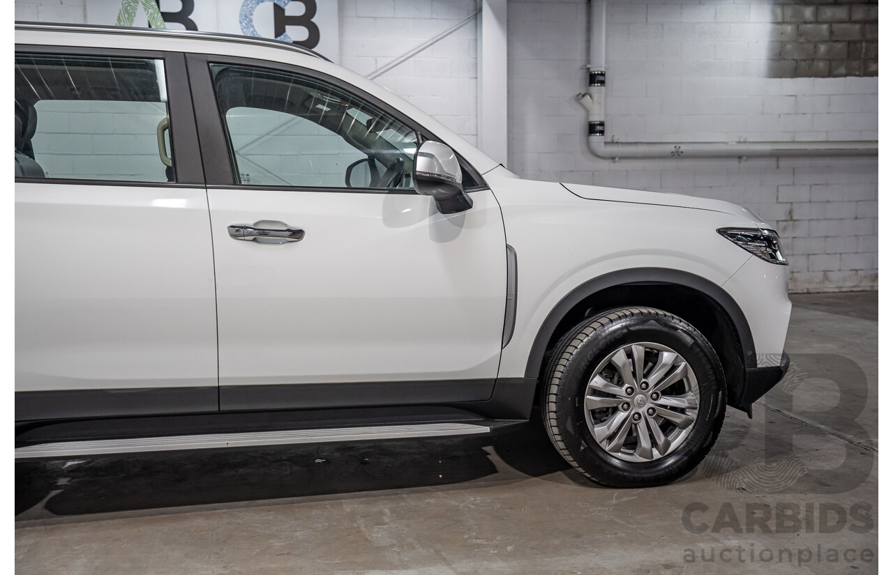 11/2021 LDV D90 Executive (RWD) SV9A 4d Wagon Blanc White Turbo 2.0L