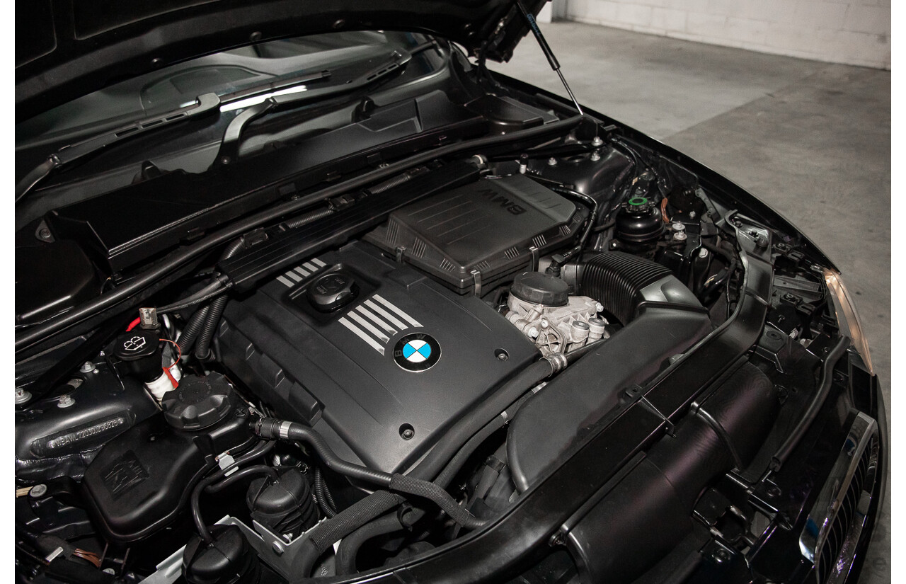 5/2008 BMW 335i E93 MY09 2d Convertible Black Sapphire Metallic Twin Turbo 3.0L
