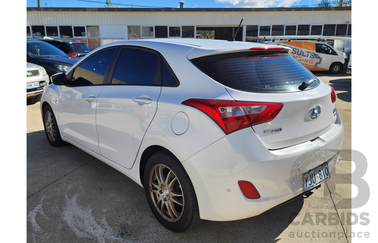 5/2012 Hyundai i30 Active 1.6 CRDi GD 5d Hatchback White 1.6L