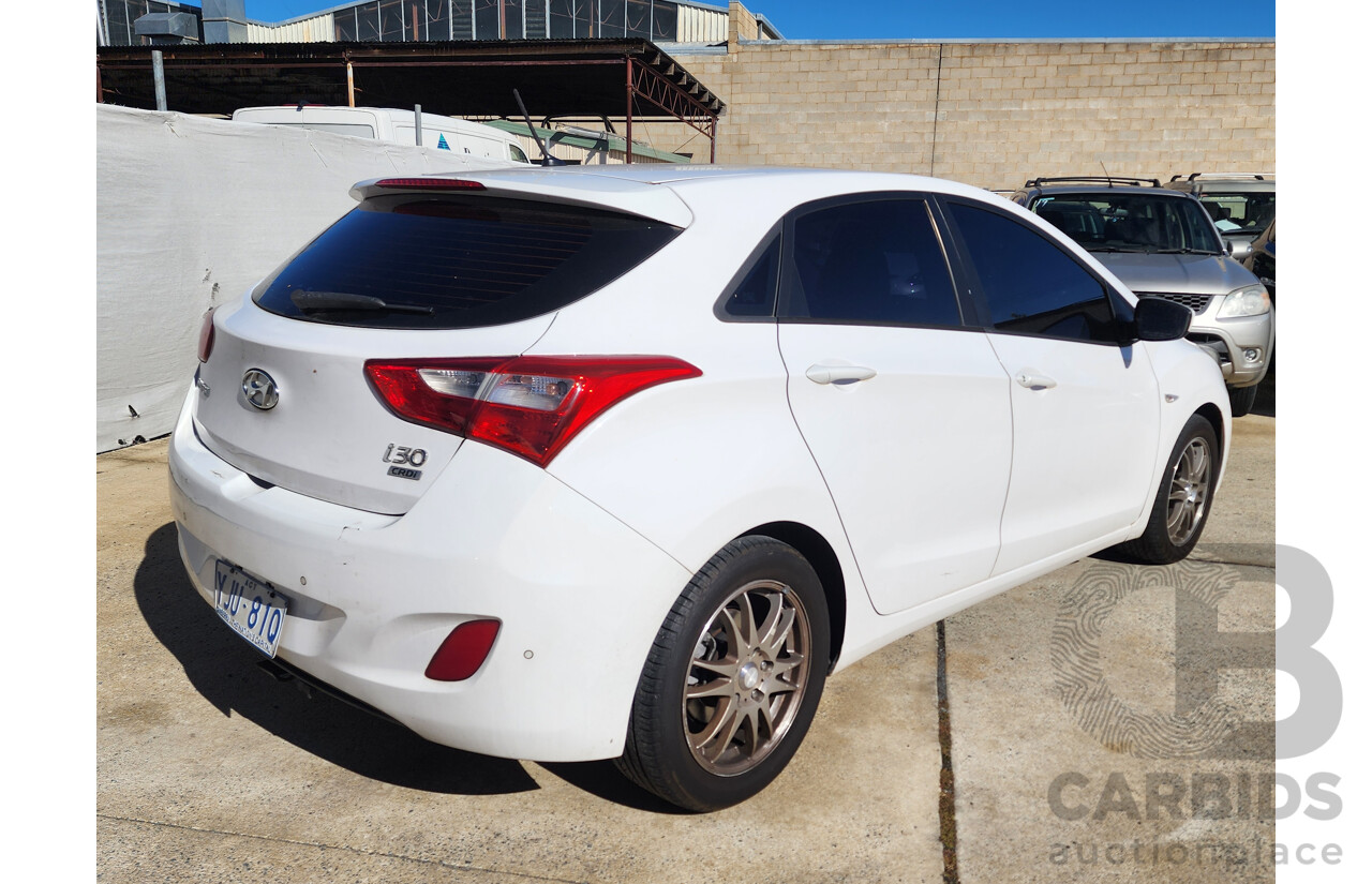 5/2012 Hyundai i30 Active 1.6 CRDi GD 5d Hatchback White 1.6L