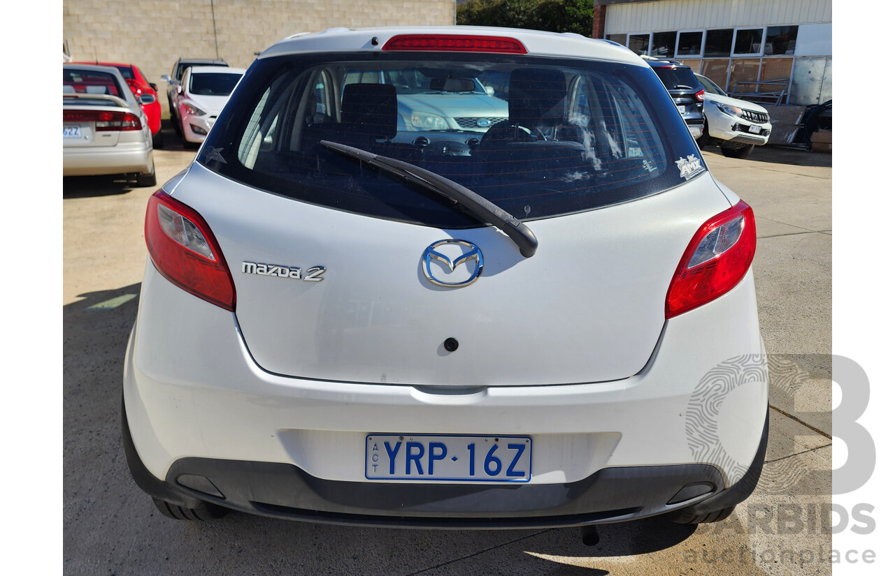 10/2007 Mazda Mazda2 NEO DE 5d Hatchback White 1.5L