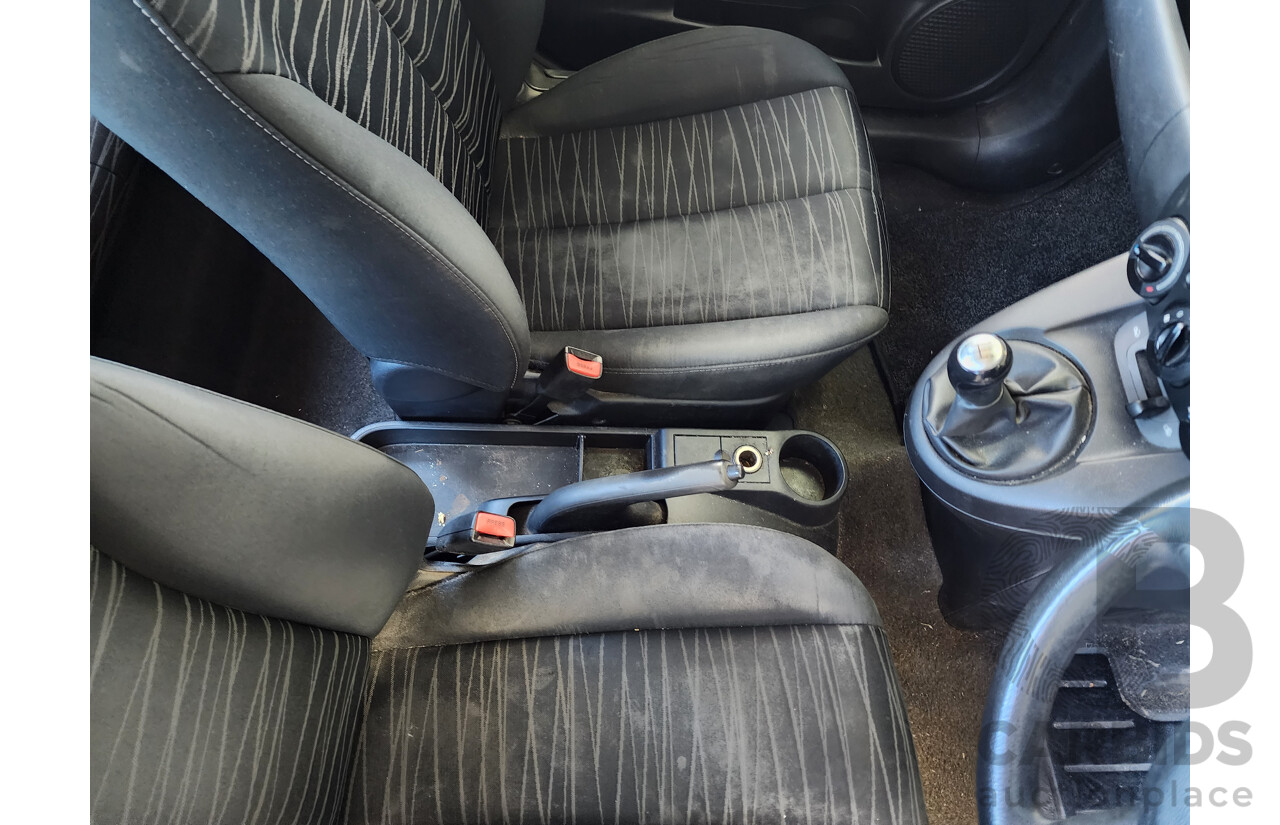 10/2007 Mazda Mazda2 NEO DE 5d Hatchback White 1.5L