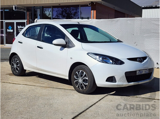10/2007 Mazda Mazda2 NEO DE 5d Hatchback White 1.5L