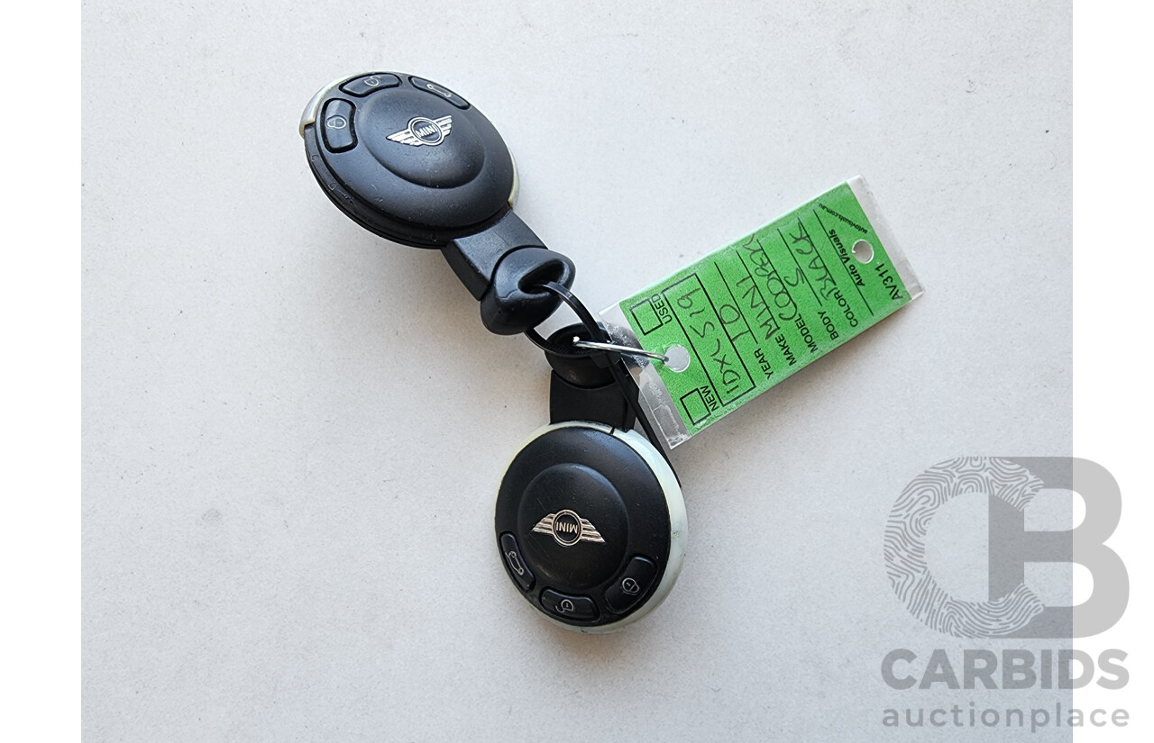 4/2010 Mini Cooper S R56 2d Hatchback Black 1.6L