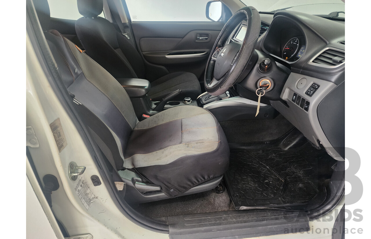 5/2015 Mitsubishi Triton GLS (4x4) MQ MY16 Dual Cab Utility White 2.4L