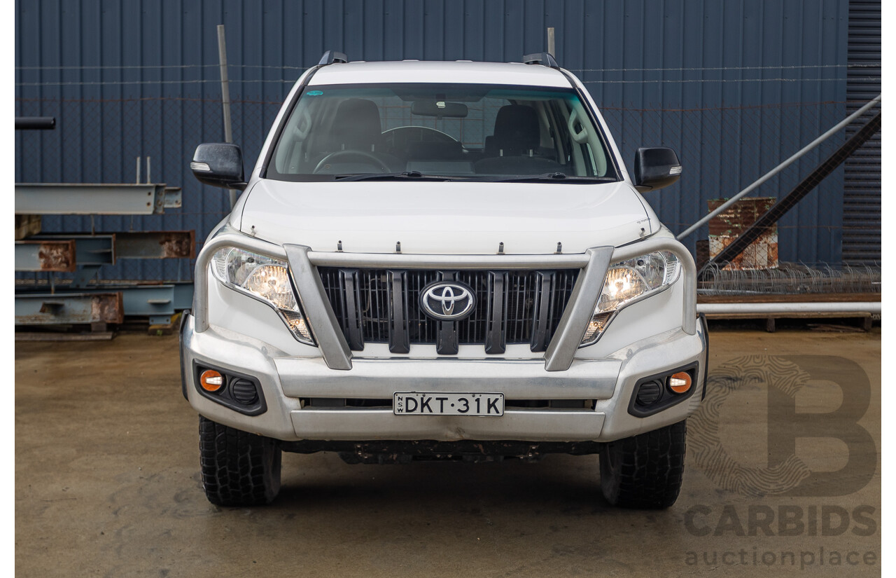 04/2016 Toyota Landcruiser PRADO GX (4x4) GDJ150R MY16 4D Wagon White 2.8L