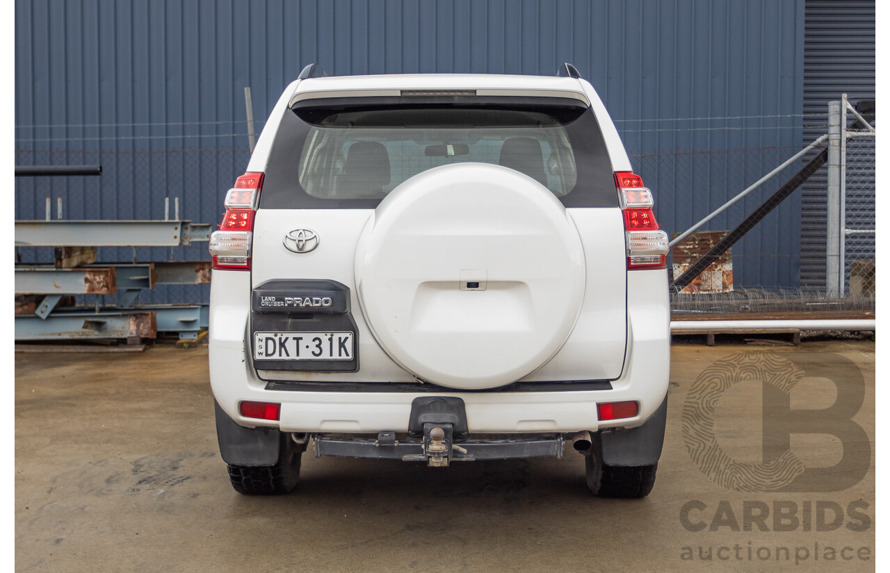 04/2016 Toyota Landcruiser PRADO GX (4x4) GDJ150R MY16 4D Wagon White 2.8L
