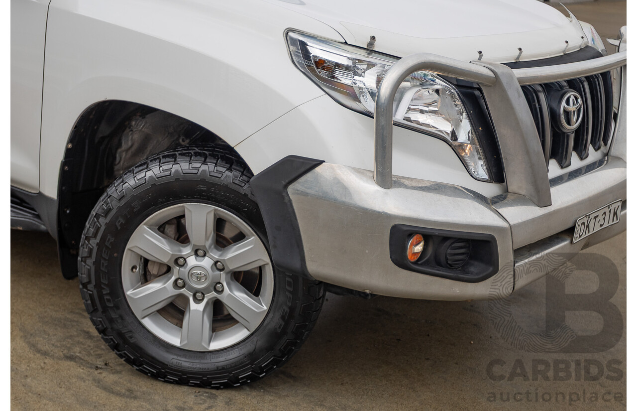 04/2016 Toyota Landcruiser PRADO GX (4x4) GDJ150R MY16 4D Wagon White 2.8L