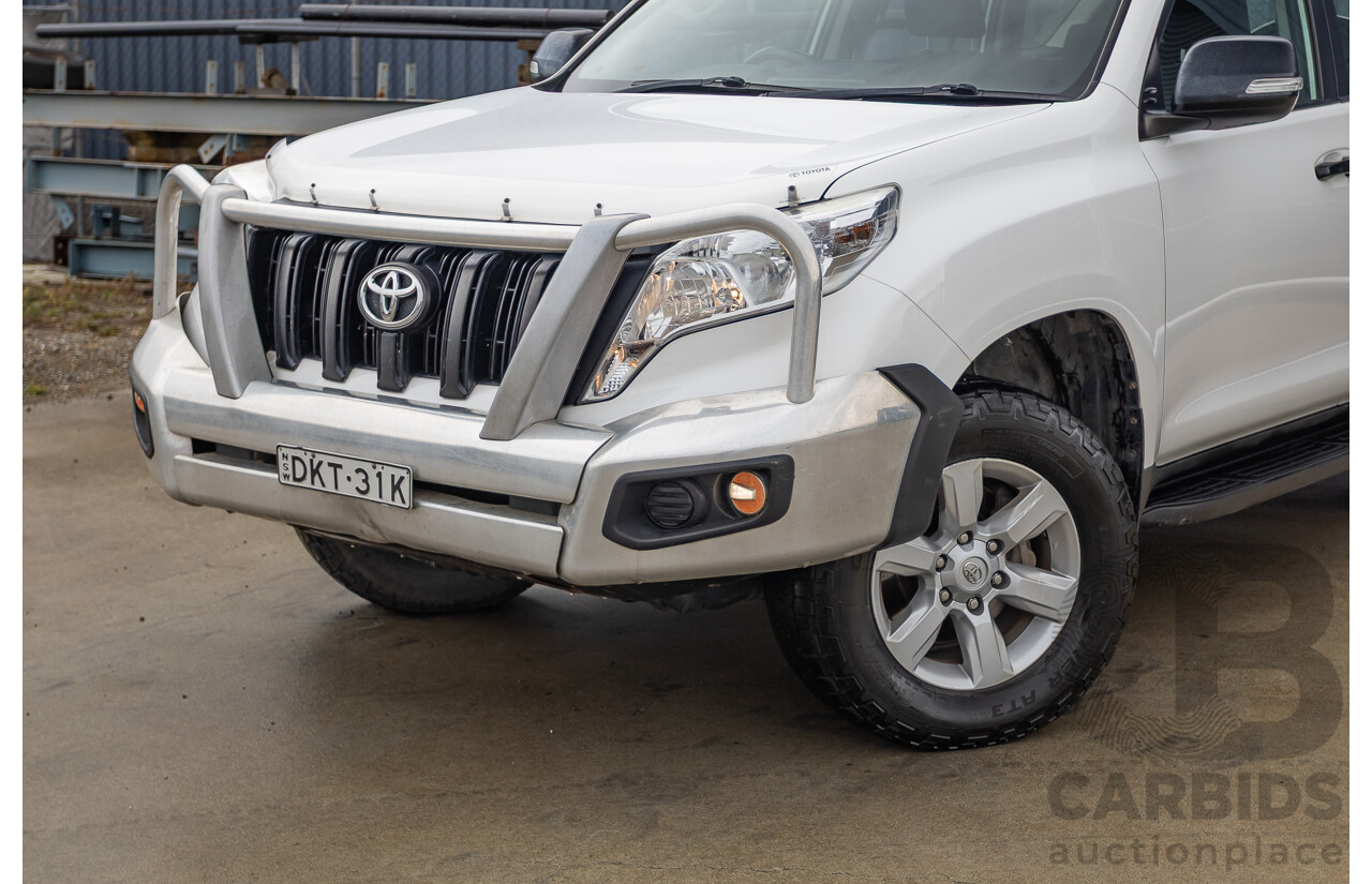 04/2016 Toyota Landcruiser PRADO GX (4x4) GDJ150R MY16 4D Wagon White 2.8L