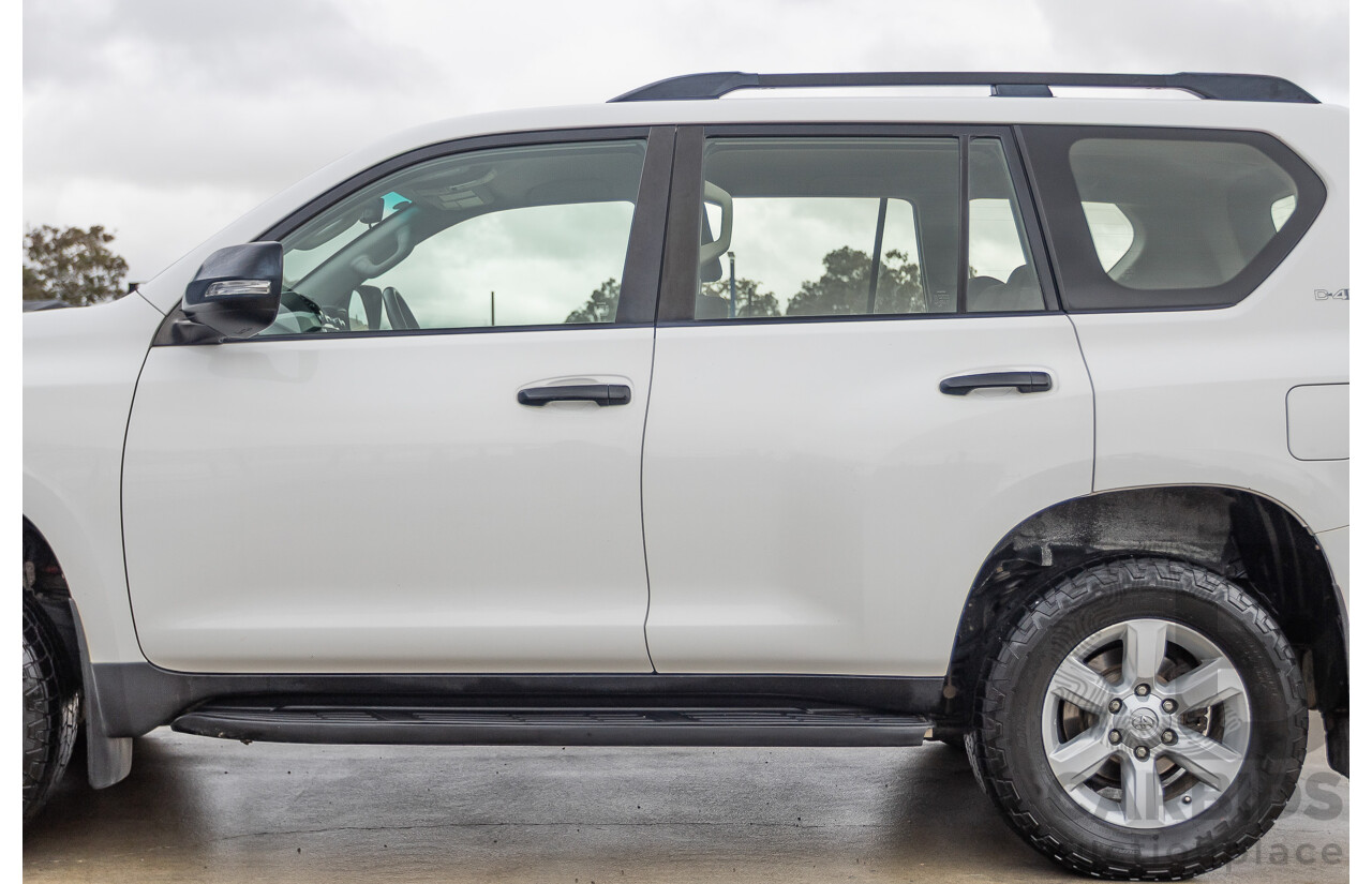 04/2016 Toyota Landcruiser PRADO GX (4x4) GDJ150R MY16 4D Wagon White 2.8L