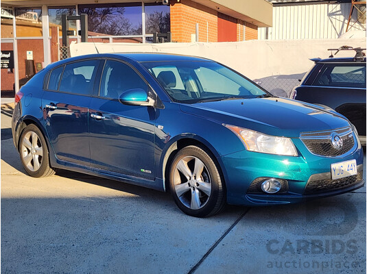1/2012 Holden Cruze SRi V JH MY12 5d Hatchback Green 1.4L