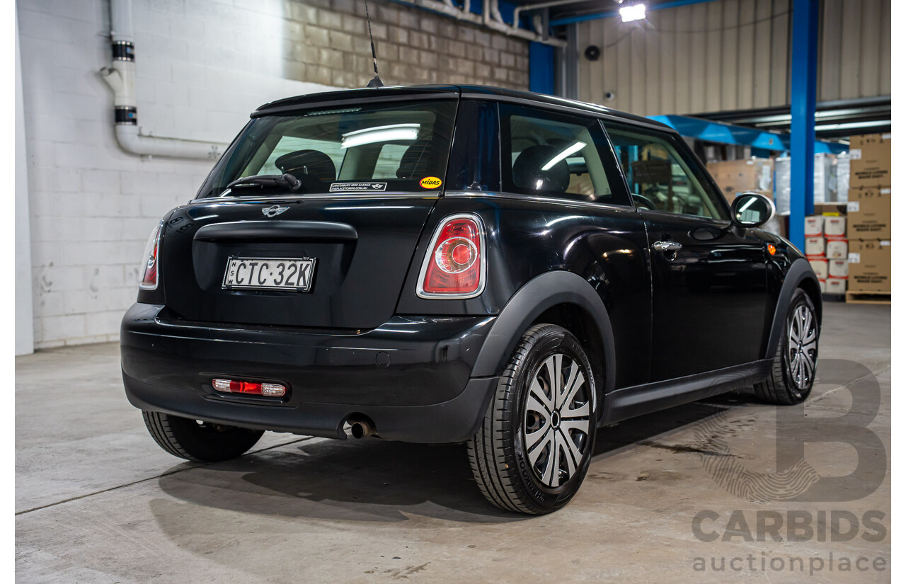 7/2011 Mini Cooper Ray R56 2d Hatchback Midnight Black Metallic 1.6L