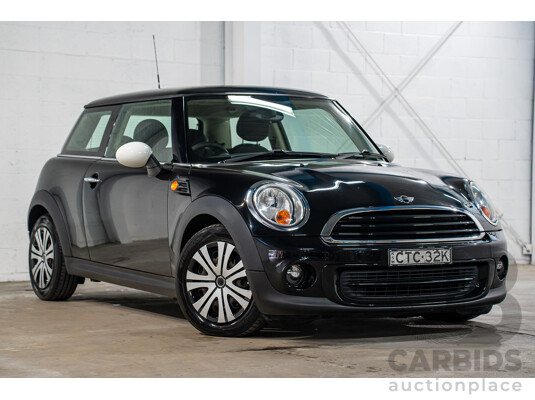 7/2011 Mini Cooper Ray R56 2d Hatchback Midnight Black Metallic 1.6L