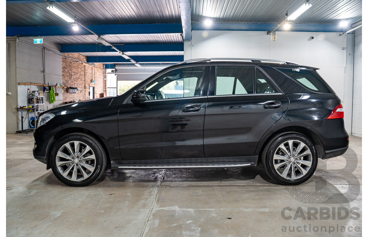 12/2013 Mercedes-Benz ML 350 CDI Bluetec (4x4) 166 4d Wagon Black Obsidian Metallic Turbo Diesel V6 3.0L
