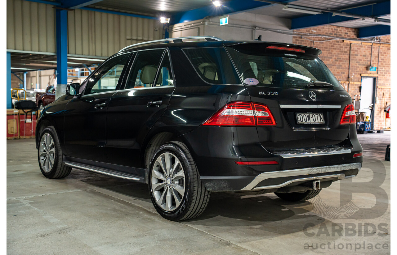12/2013 Mercedes-Benz ML 350 CDI Bluetec (4x4) 166 4d Wagon Black Obsidian Metallic Turbo Diesel V6 3.0L