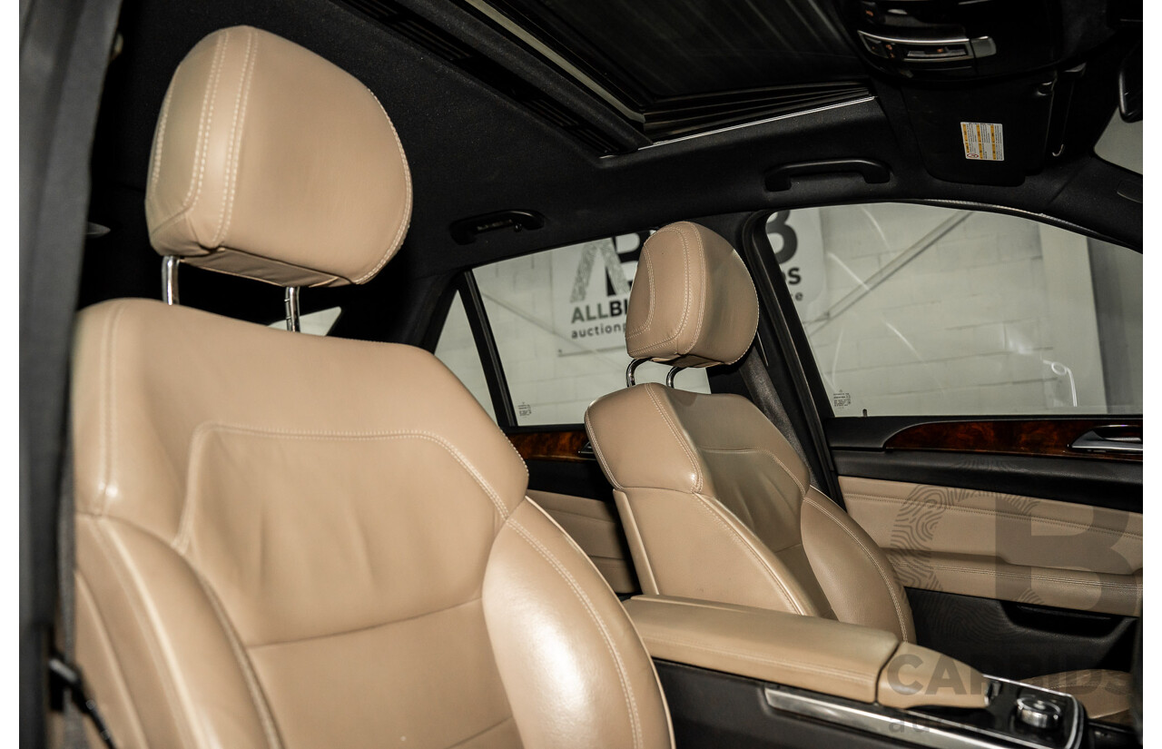12/2013 Mercedes-Benz ML 350 CDI Bluetec (4x4) 166 4d Wagon Black Obsidian Metallic Turbo Diesel V6 3.0L