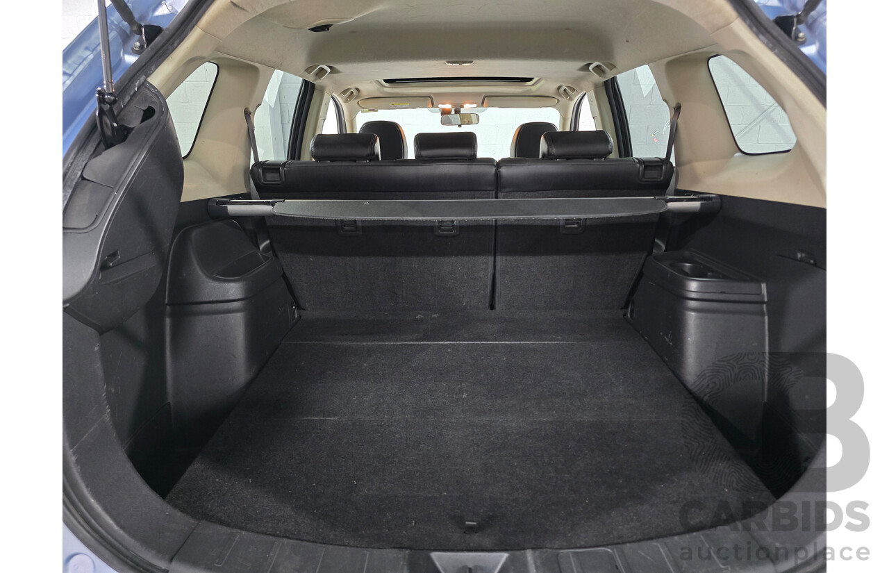 5/2014 Mitsubishi Outlander Aspire (AWD) PHEV Hybrid ZJ MY14 4d Wagon Arctic Silver Metallic 2.0L - 60kw Hybrid