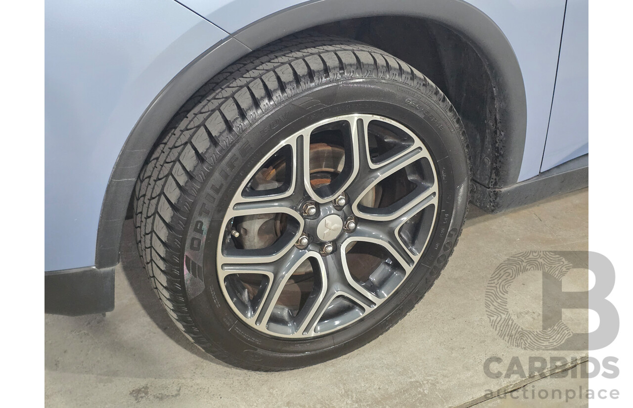5/2014 Mitsubishi Outlander Aspire (AWD) PHEV Hybrid ZJ MY14 4d Wagon Arctic Silver Metallic 2.0L - 60kw Hybrid