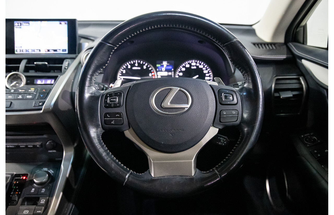 02/2016 Lexus NX200t Luxury (FWD) AGZ10R 4d Wagon Sonic Quartz White Turbo 2.0L