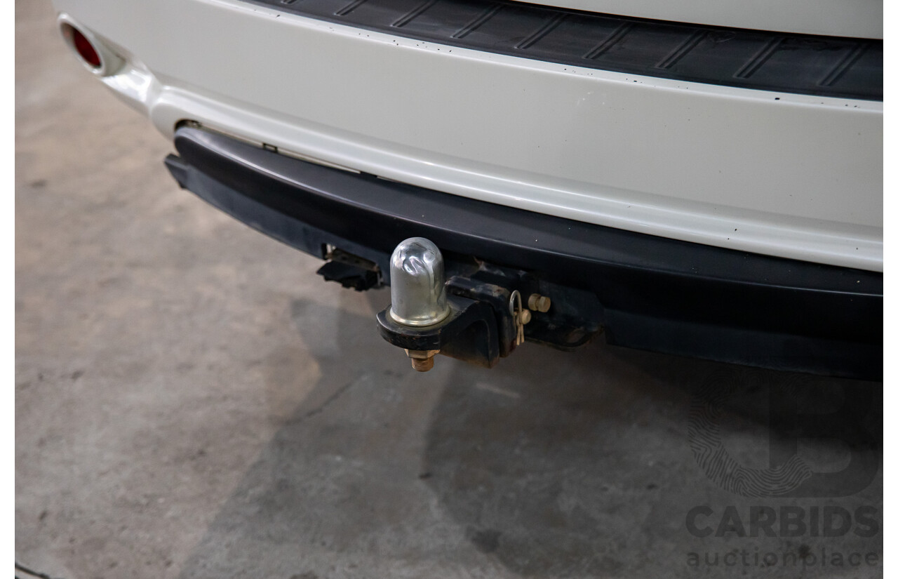 2/2010 Toyota Kluger KX-R (4x4) GSU45R 4d Wagon White V6 3.5L