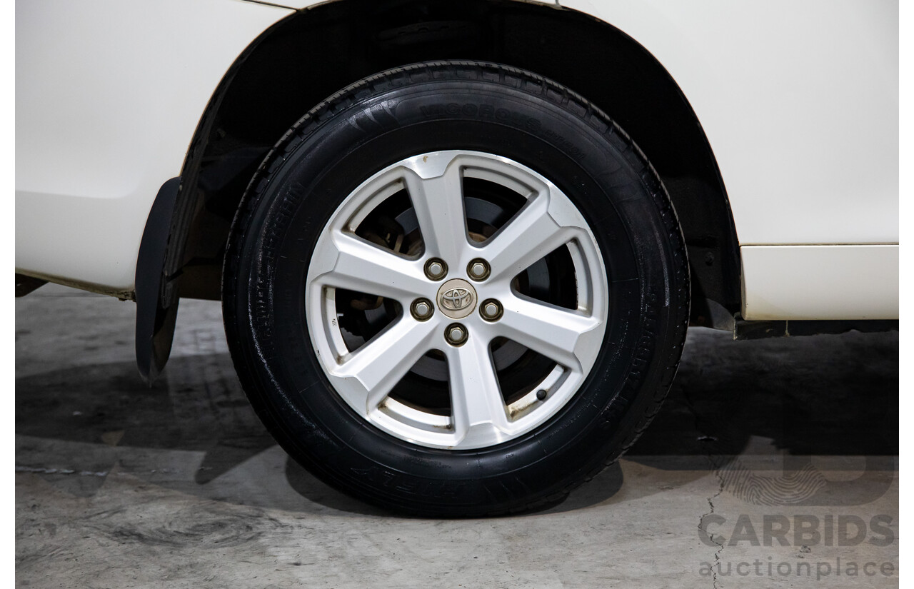 2/2010 Toyota Kluger KX-R (4x4) GSU45R 4d Wagon White V6 3.5L