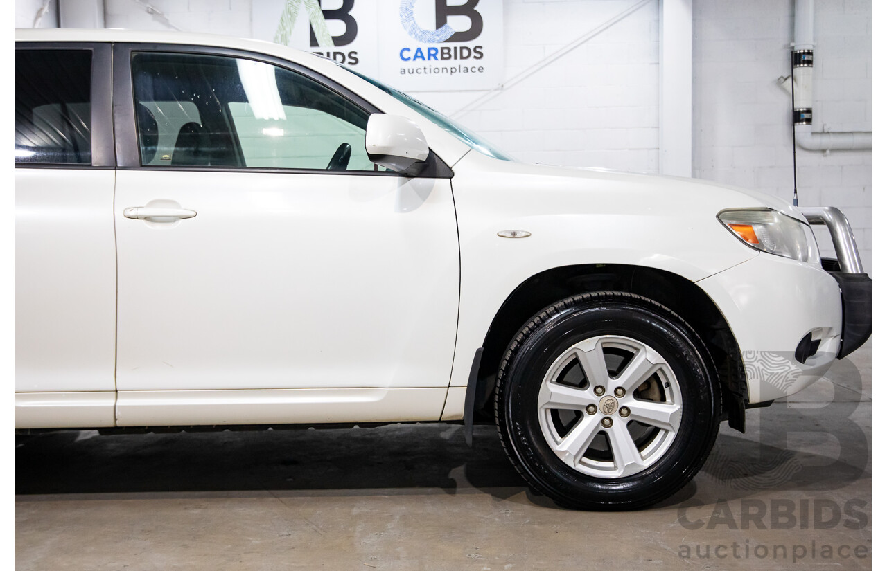 2/2010 Toyota Kluger KX-R (4x4) GSU45R 4d Wagon White V6 3.5L