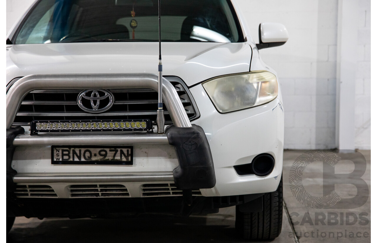 2/2010 Toyota Kluger KX-R (4x4) GSU45R 4d Wagon White V6 3.5L