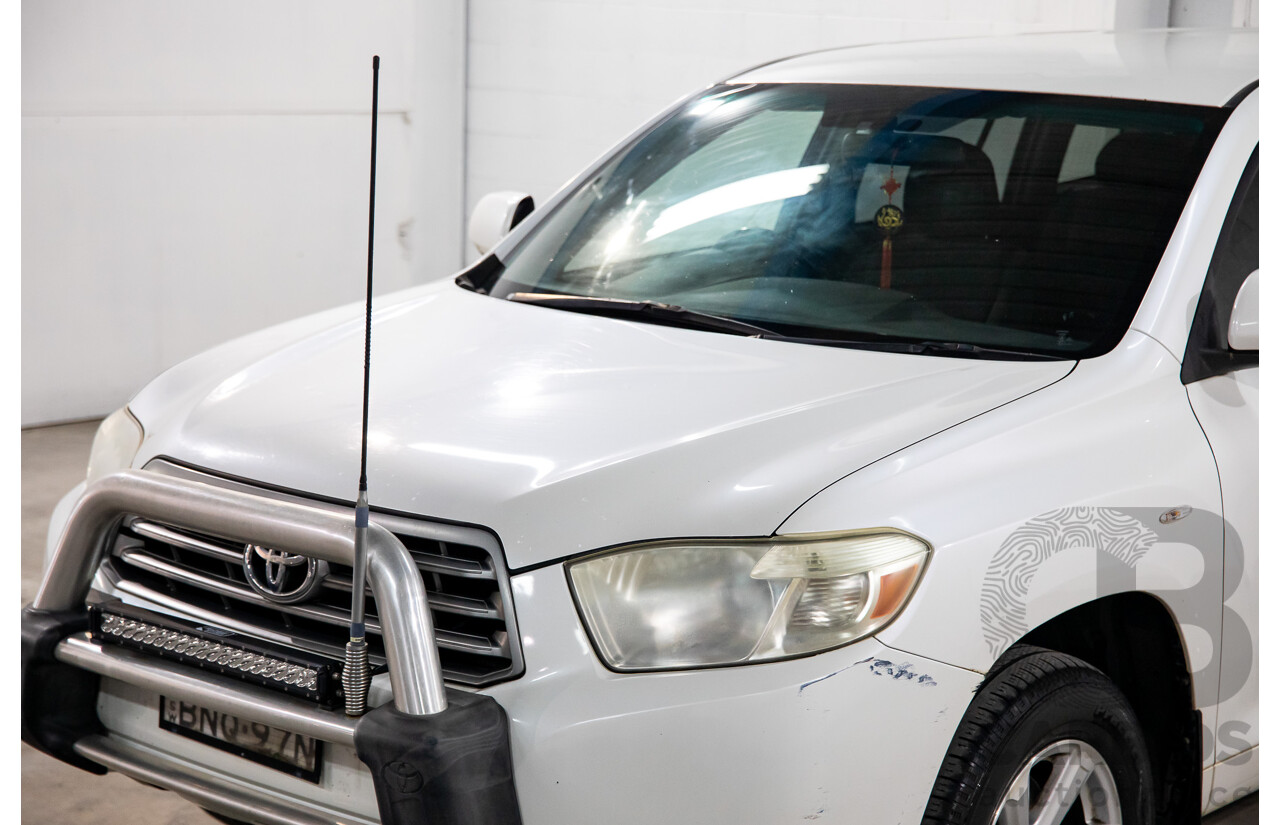 2/2010 Toyota Kluger KX-R (4x4) GSU45R 4d Wagon White V6 3.5L