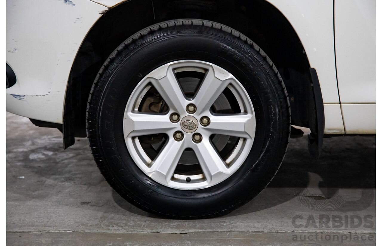 2/2010 Toyota Kluger KX-R (4x4) GSU45R 4d Wagon White V6 3.5L