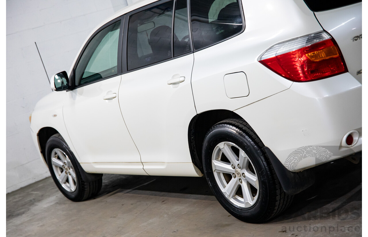 2/2010 Toyota Kluger KX-R (4x4) GSU45R 4d Wagon White V6 3.5L