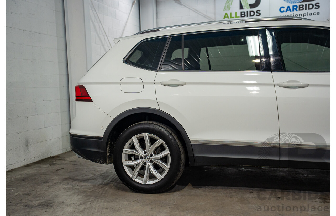 12/2019 Volkswagen Tiguan Allspace 132 TSI Comfortline (AWD) 5NA MY20 4d Wagon Candy White Turbo 2.0L - 7 Seater