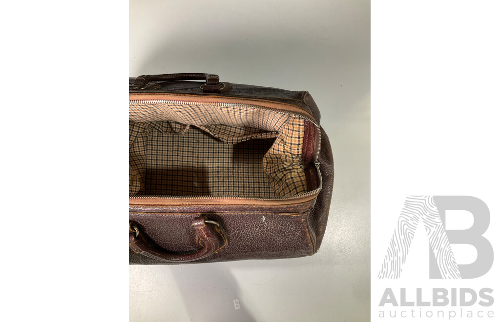 Vintage Leather Gladstone Bag