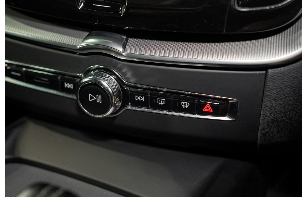 12/2019 Volvo XC60 T8 Polestar (AWD) 246 MY20 4D Wagon Osmium Grey Metallic Twincharged 2.0L - 65kW Hybrid