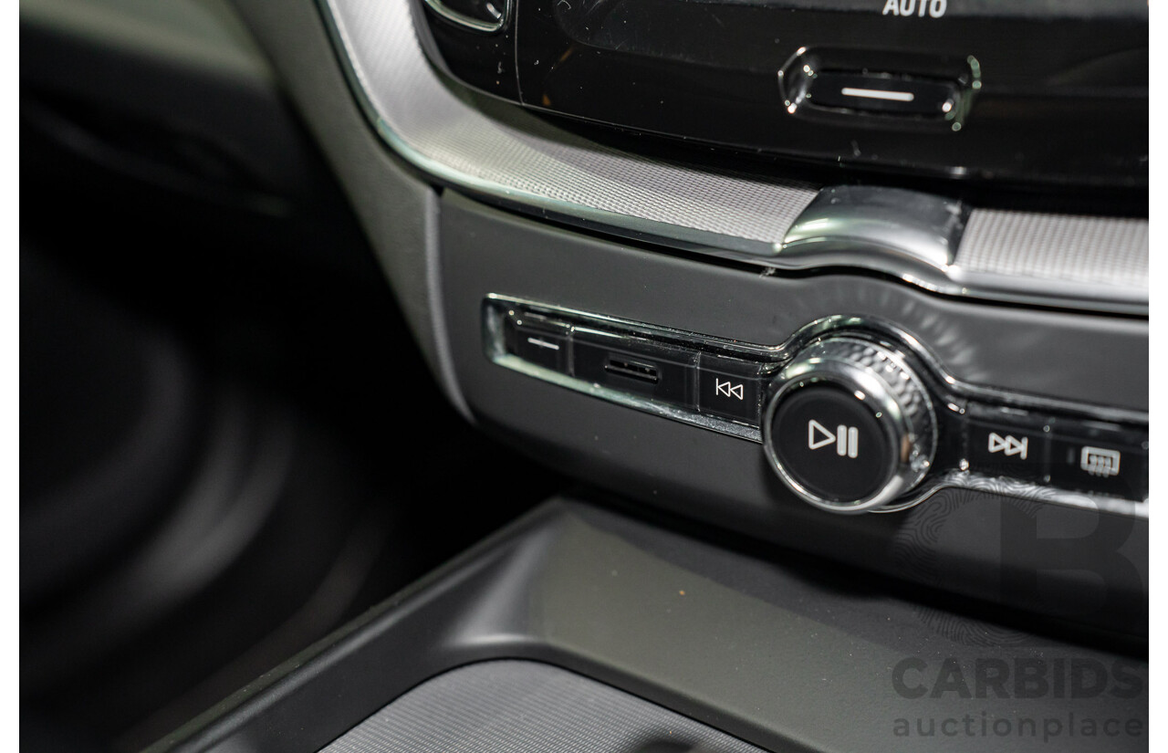 12/2019 Volvo XC60 T8 Polestar (AWD) 246 MY20 4D Wagon Osmium Grey Metallic Twincharged 2.0L - 65kW Hybrid