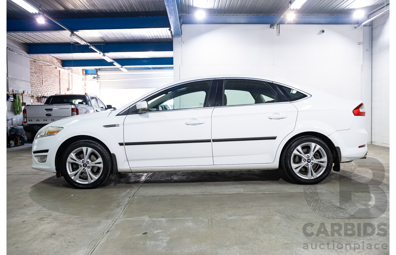 5/2014 Ford Mondeo Zetec MC 5d Hatchback White 2.0L