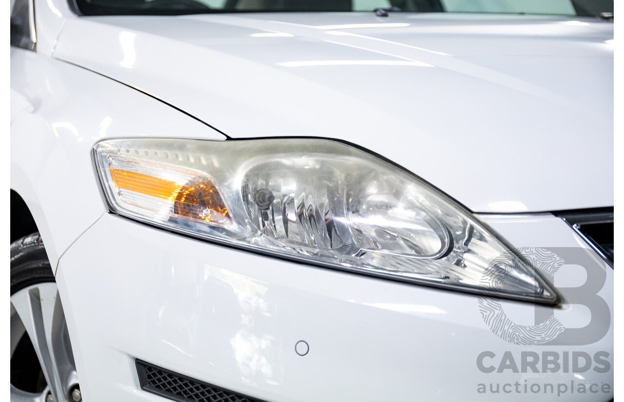 5/2014 Ford Mondeo Zetec MC 5d Hatchback White 2.0L