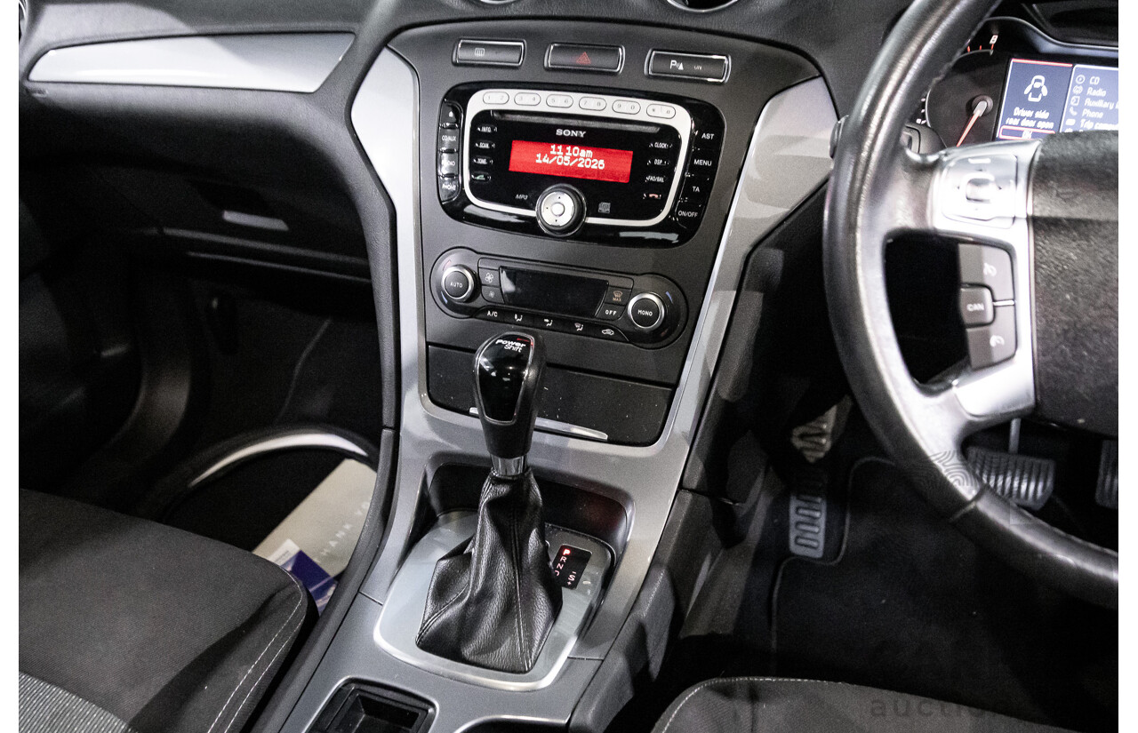 5/2014 Ford Mondeo Zetec MC 5d Hatchback White 2.0L