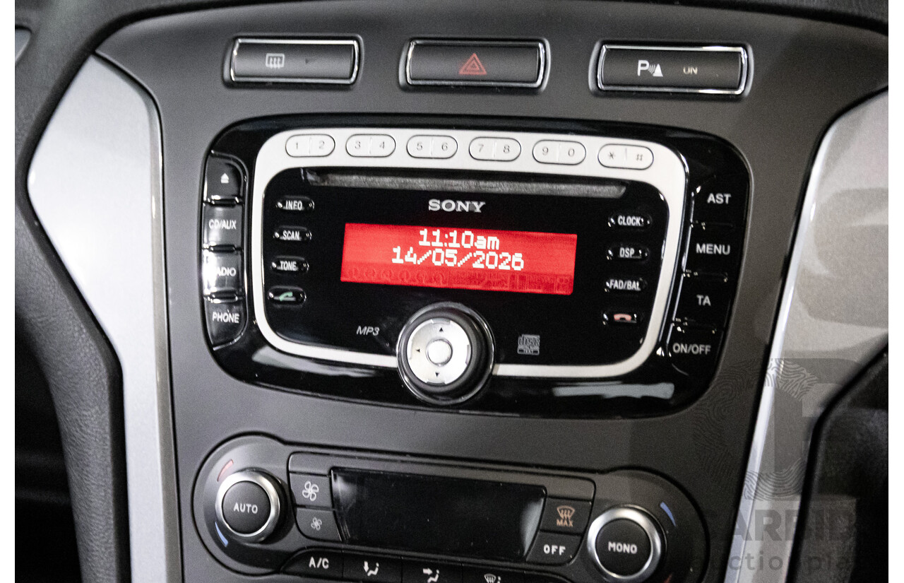 5/2014 Ford Mondeo Zetec MC 5d Hatchback White 2.0L