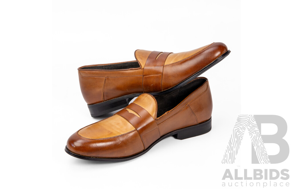 Pair of Stacy Adams Men's Brown Leather Loafers , Size 11.5