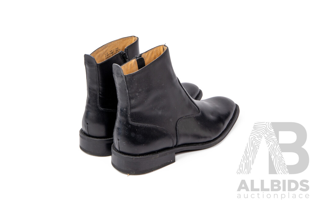 Pair of Giorgio Brutini Men's Black Leather Boots, Size 11.5