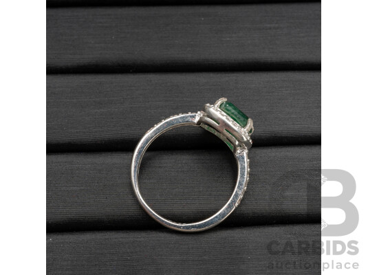 925 Sterling Silver Emerald Ring - Size J.5