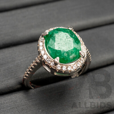925 Sterling Silver Ring with Oval Cut Emerald & Cubic Zirconias - Size J