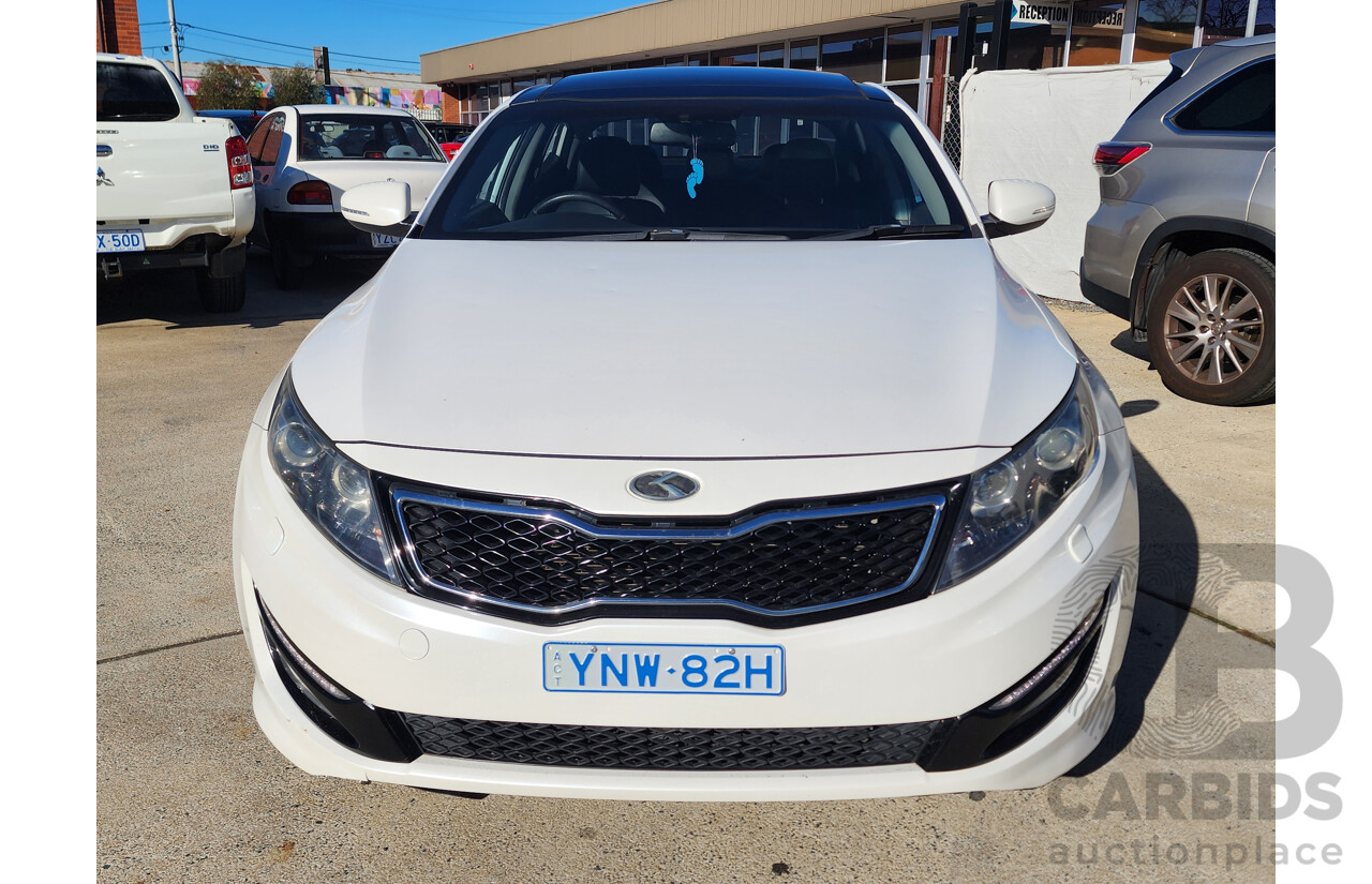 6/2012 Kia Optima Platinum TF 4d Sedan White 2.4L