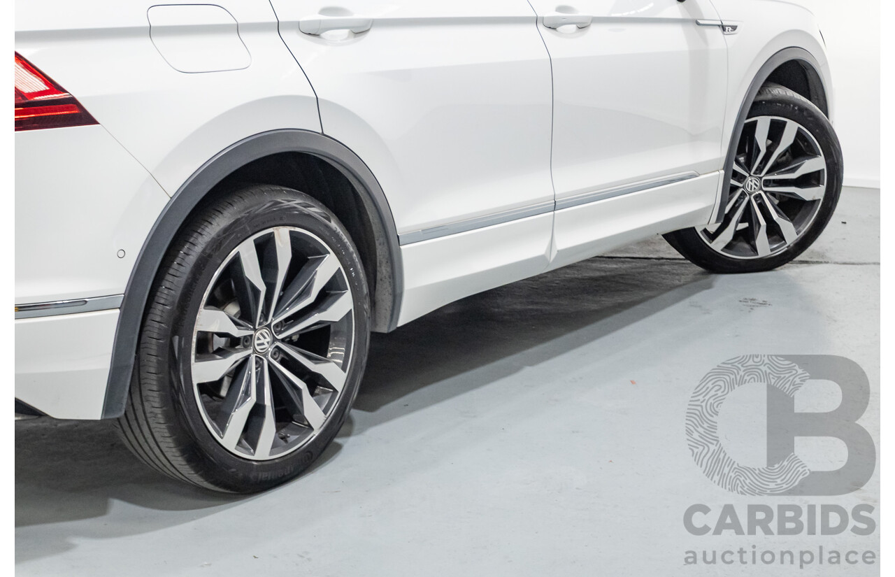 1/2018 Volkswagen Tiguan 162 TSI Highline R-Line (AWD) 5NA MY18 4d Wagon Pure White Turbo 2.0L