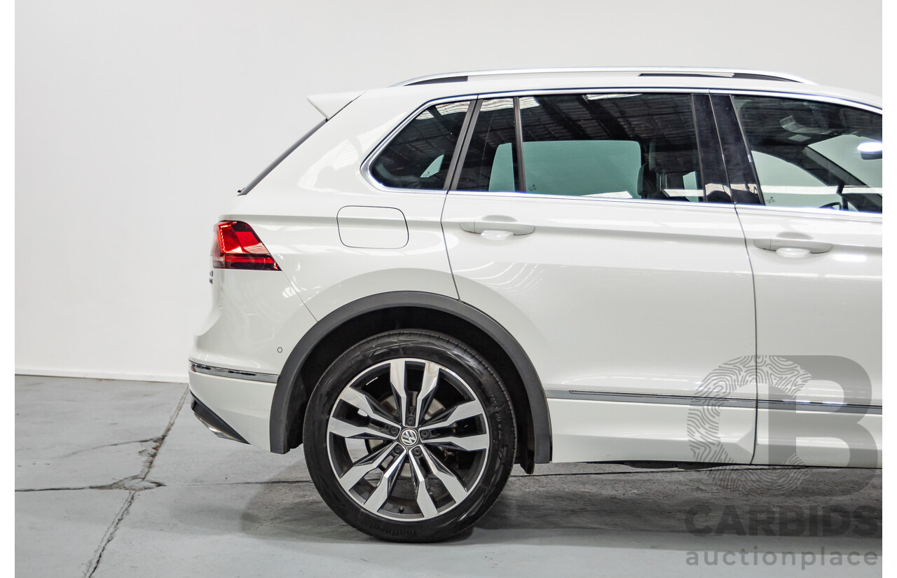 1/2018 Volkswagen Tiguan 162 TSI Highline R-Line (AWD) 5NA MY18 4d Wagon Pure White Turbo 2.0L