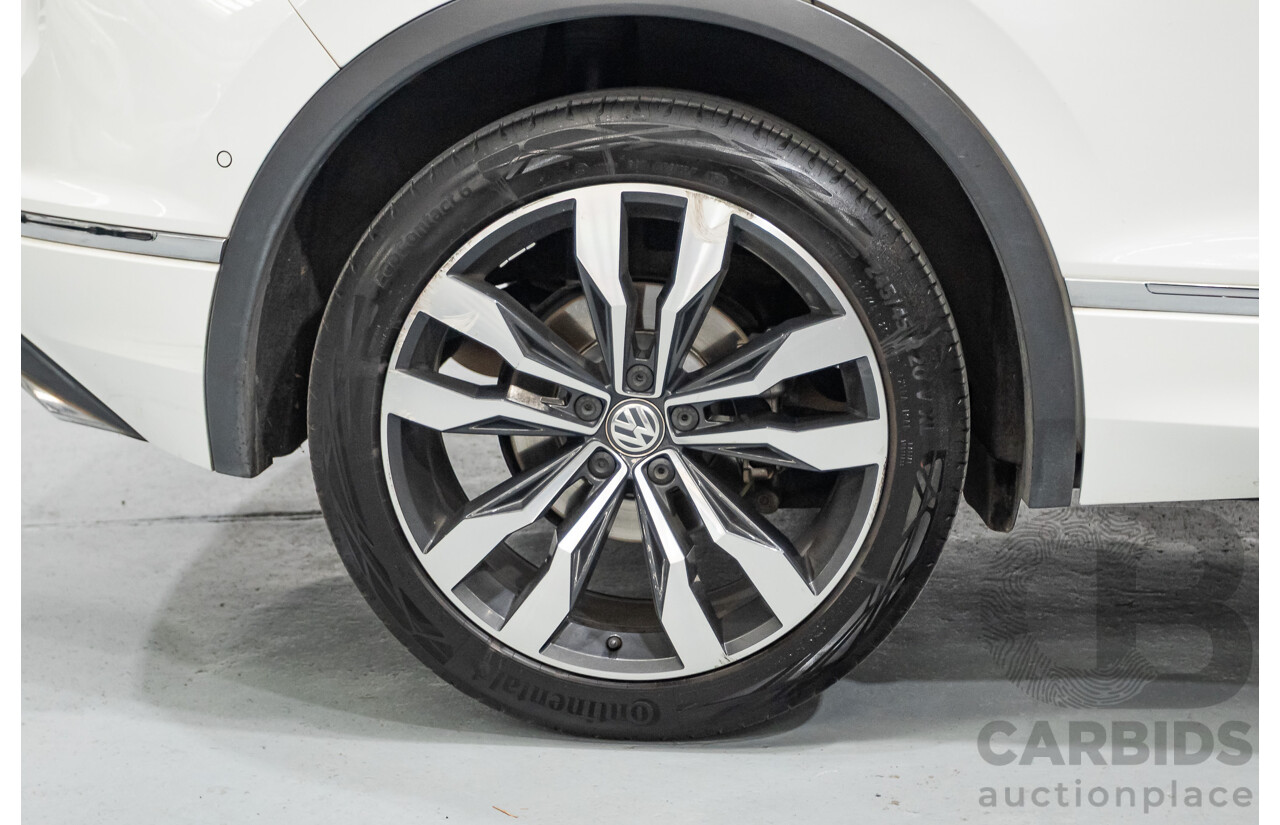 1/2018 Volkswagen Tiguan 162 TSI Highline R-Line (AWD) 5NA MY18 4d Wagon Pure White Turbo 2.0L