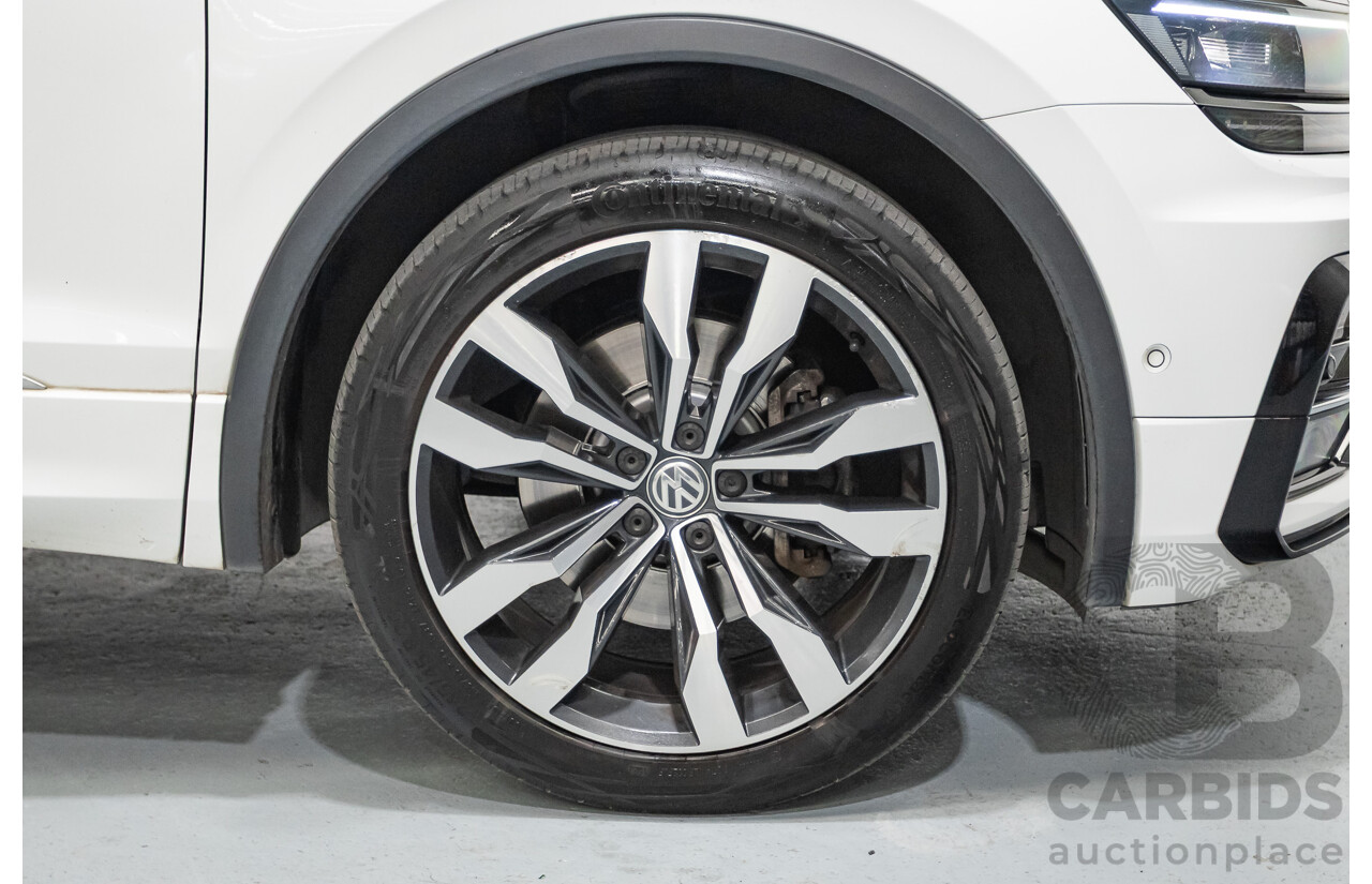 1/2018 Volkswagen Tiguan 162 TSI Highline R-Line (AWD) 5NA MY18 4d Wagon Pure White Turbo 2.0L