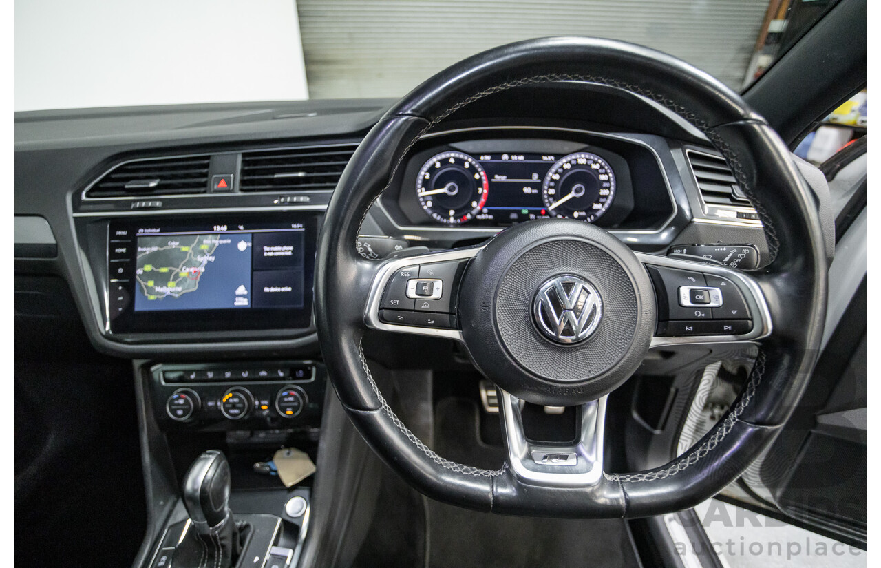 1/2018 Volkswagen Tiguan 162 TSI Highline R-Line (AWD) 5NA MY18 4d Wagon Pure White Turbo 2.0L
